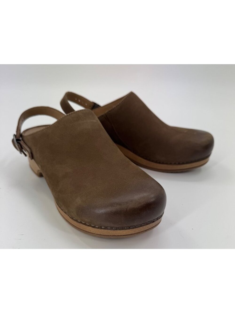 Dansko Brown Leather Berry Mule  Slingback Clogs Size 38 EU 7.5  8